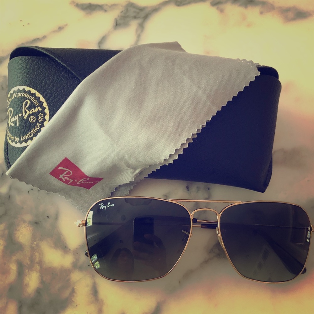Ray ban aviator sunglasses